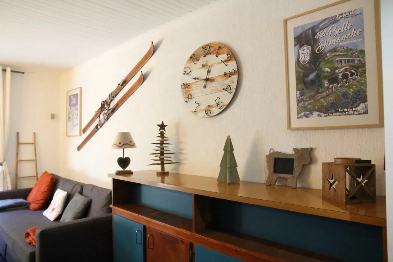 Apartment Les Ambrunes Chatel