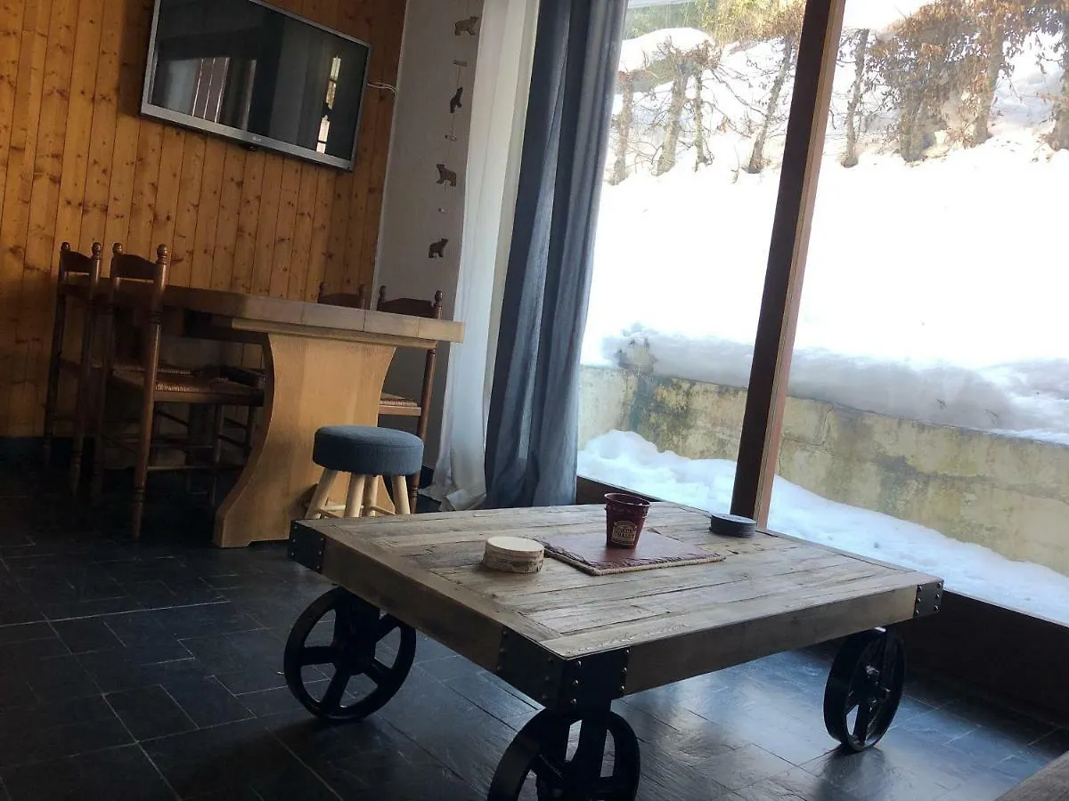 Apartment Les Ambrunes Chatel